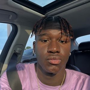 Meet your Posher, Christian